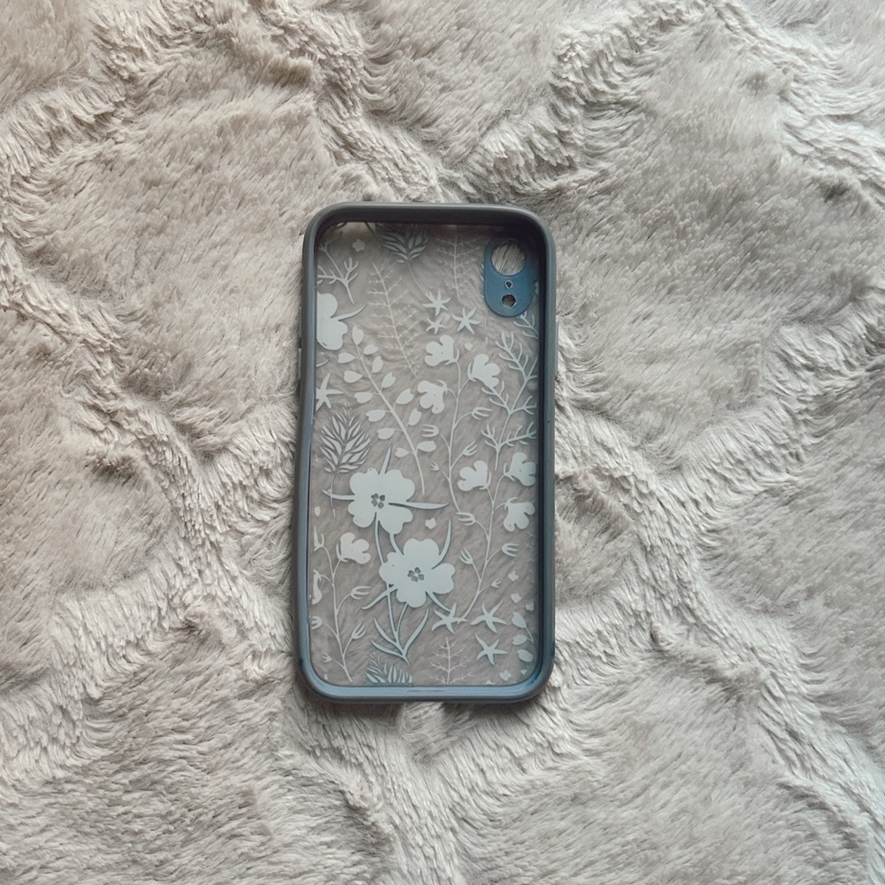 Phone case - Picture 2 of 2